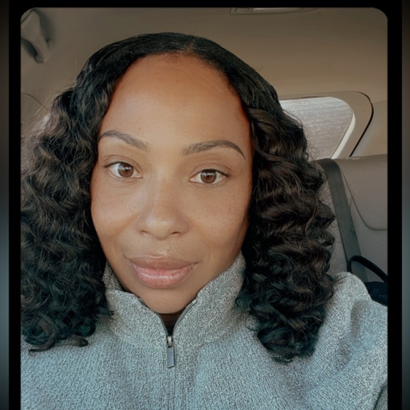 Meet your Posher, Tierra - Picture 5 of 6